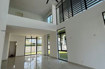 New Corner Bungalow with Facilities