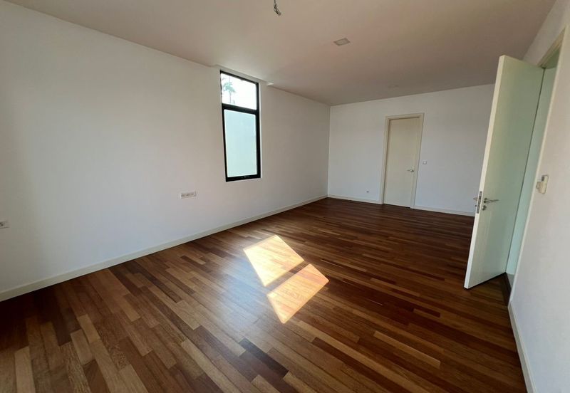 New Corner Bungalow with Facilities