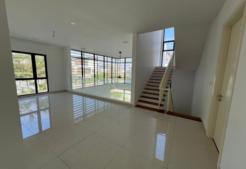 New Corner Bungalow with Facilities