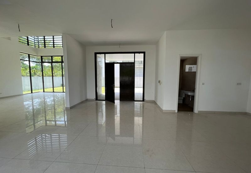 Quiet Corner Bungalow