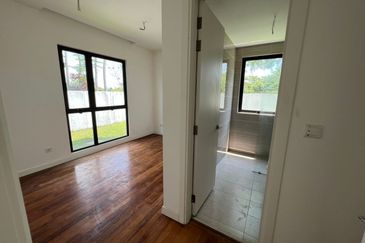 Quiet Corner Bungalow