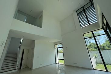 Quiet Corner Bungalow