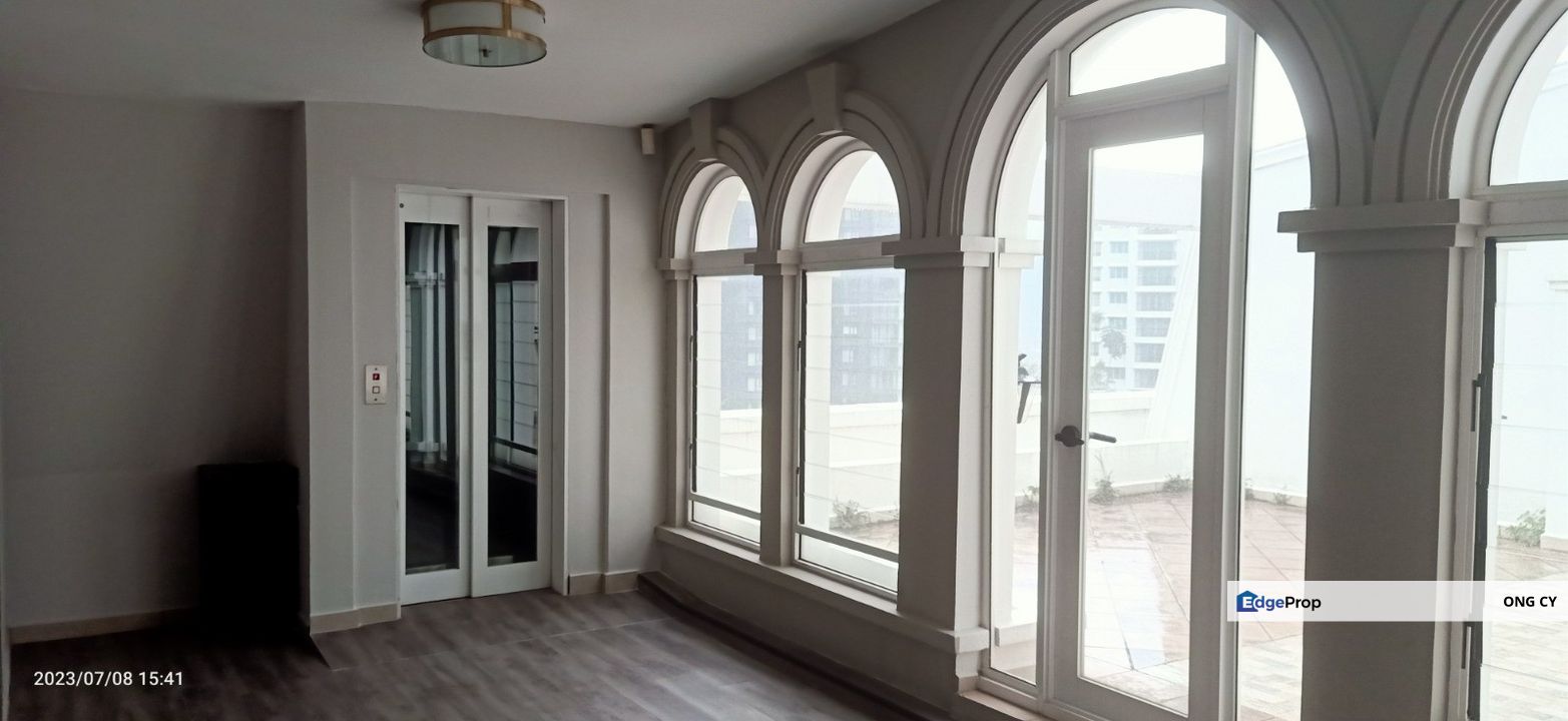 Beautifully ID & Furnished Bungalow with Lift, Kuala Lumpur, Mont Kiara