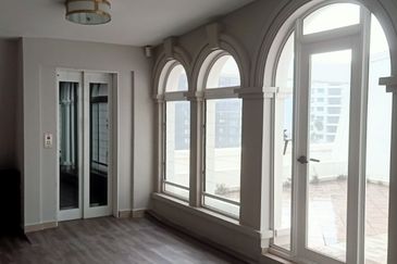 The Residence, Mont Kiara