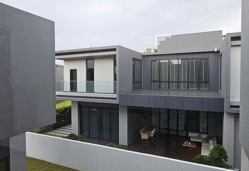 New Modern Bungalow - Grandezza