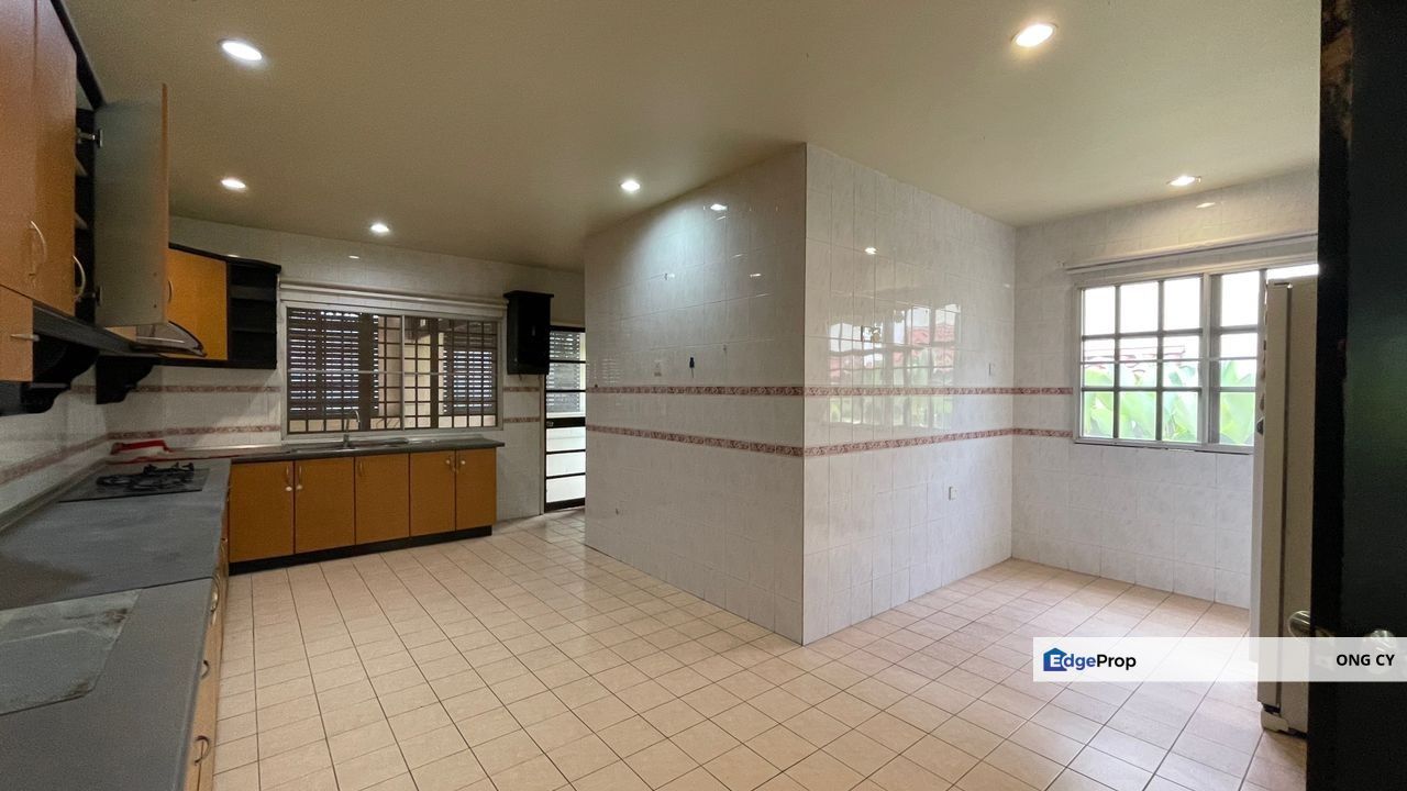 Great condition Partially Furnished SemiD, Selangor, Shah Alam