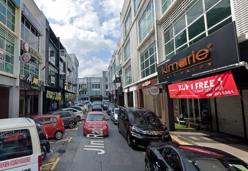 5.4% ROI 3 Storey Shoplot