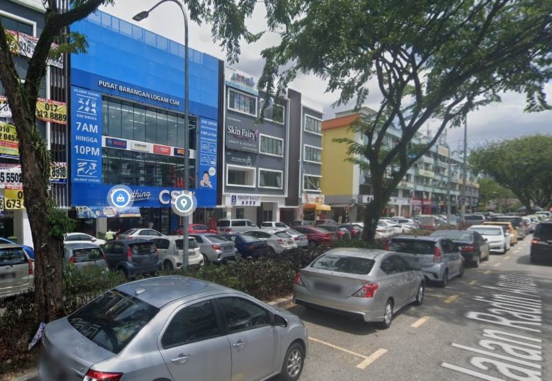 5.4% ROI 3 Storey Shoplot