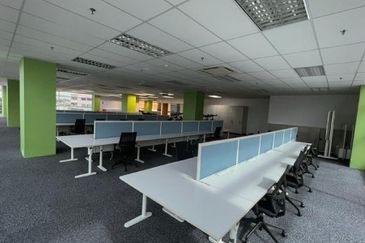 Fully Furnished with 350 Cubicles