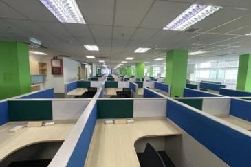 Fully Furnished with 350 Cubicles