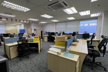 Fully Furnished with 141 Workstations