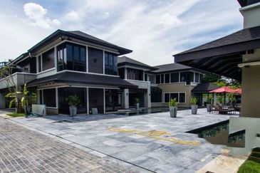 KL City Awesome Twin Bungalow