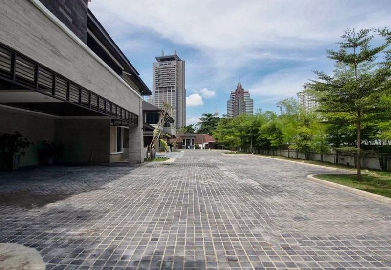 KL City Awesome Twin Bungalow