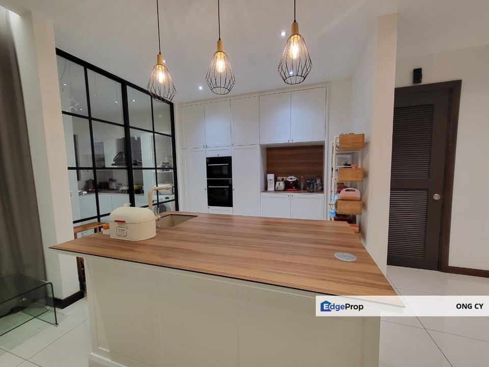 End Lot Beautifully done, Selangor, Kota Kemuning