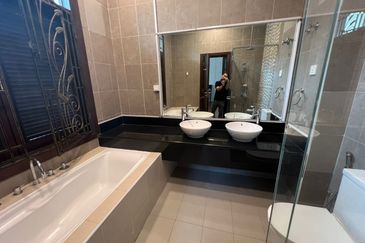 Glenmarie Residences