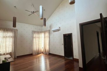 Glenmarie Residences