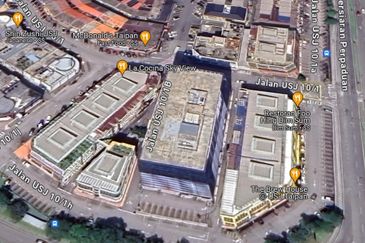 Taipan Business Centre, USJ 10