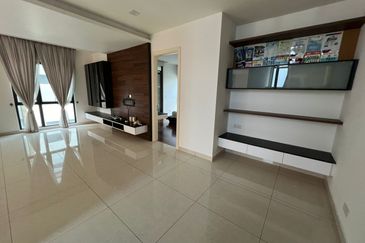 Bungalow Partially Furnished with Facilities