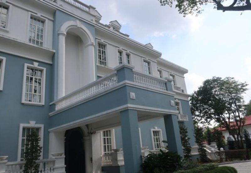 Sri Se Ekar Condominium