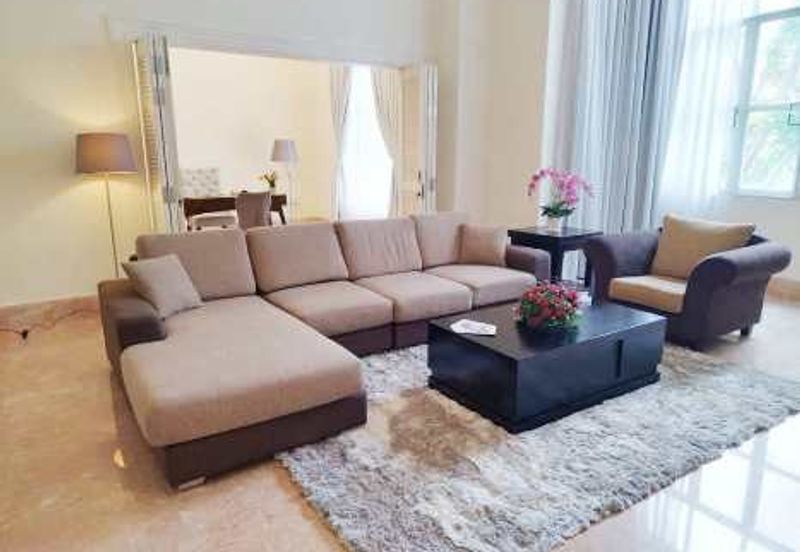 Sri Se Ekar Condominium