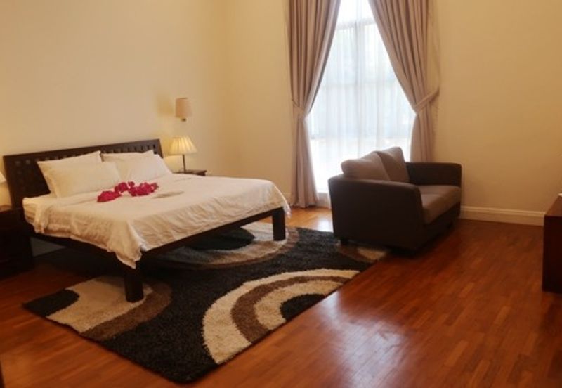 Sri Se Ekar Condominium