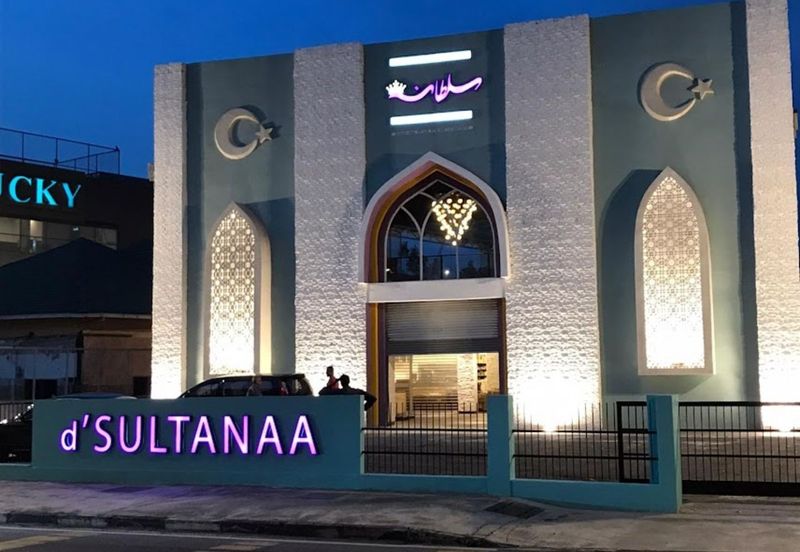 2 Stories New Building 40 car parks