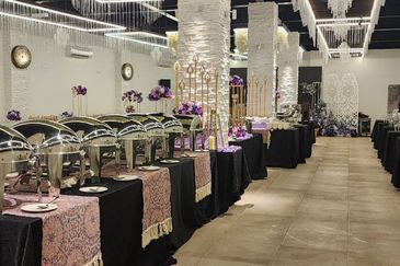 2 Stories New Building 40 car parks