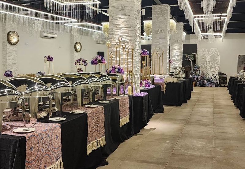 2 Stories New Building 40 car parks