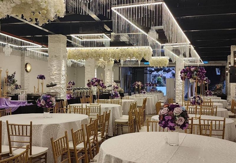 2 Stories New Building 40 car parks