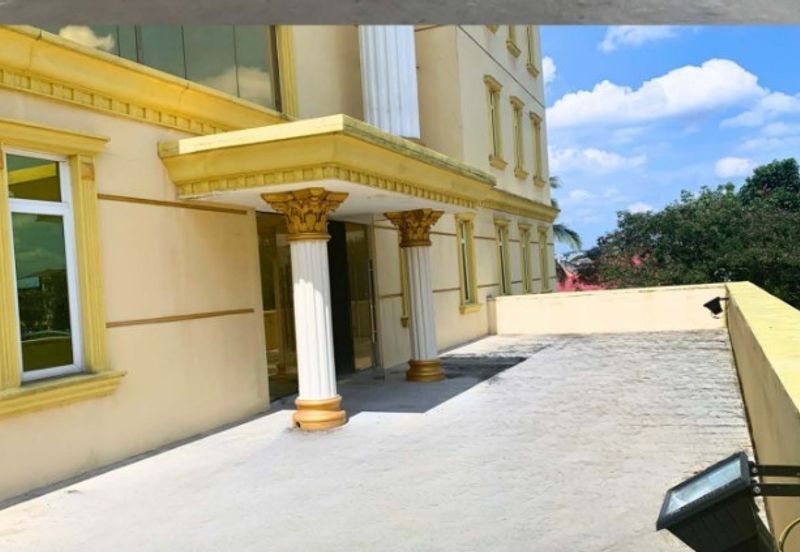 Taipan Business Centre, USJ 10