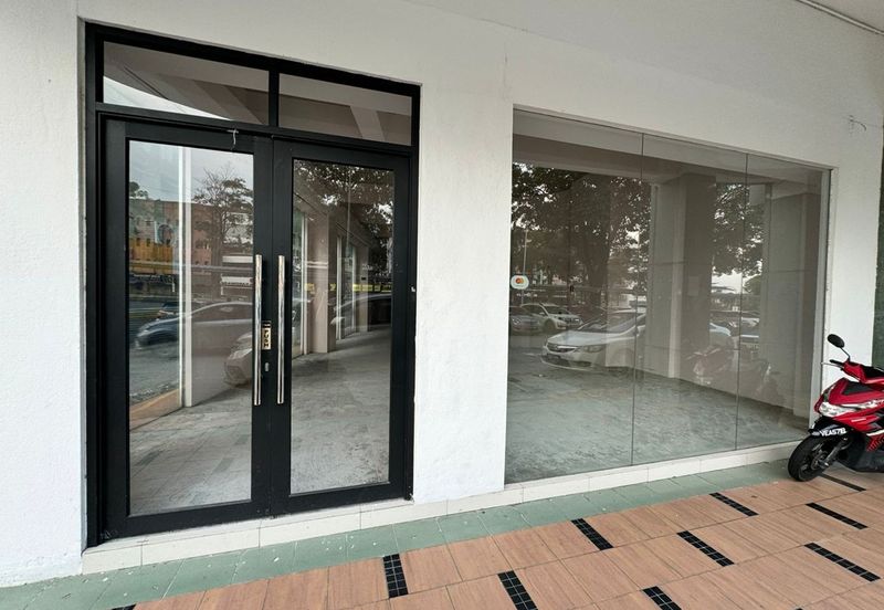 Taipan Business Centre, USJ 10