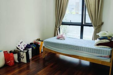 Fully furnished Gated & Guarded with Facilities