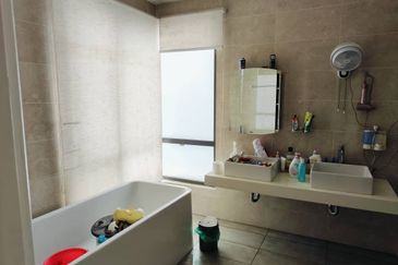 Fully furnished Gated & Guarded with Facilities