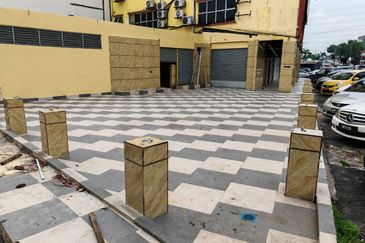 Pusat Perdagangan Seri Kembangan