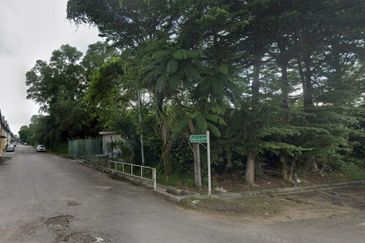 Jalan Bukit Kemuning