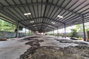 2 acres warehouse