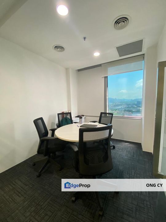 Fully Fitted 2,138sqft, Selangor, Petaling Jaya