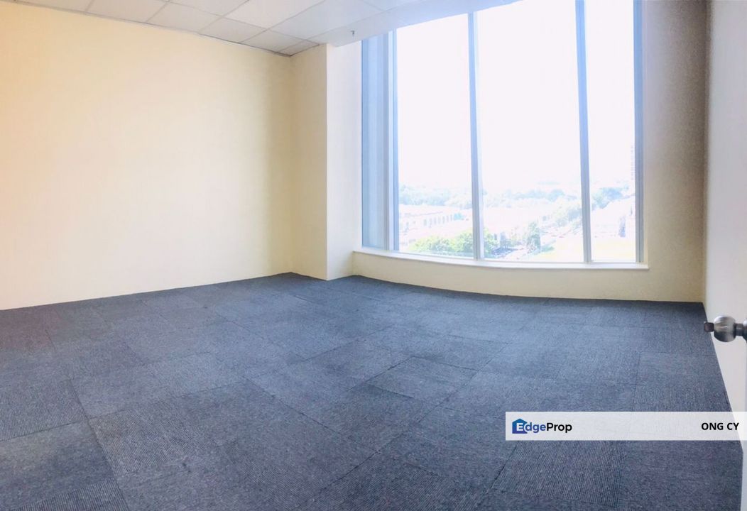 Puchong Partially Fitted 3,875sqft, Selangor, Bandar Puteri Puchong