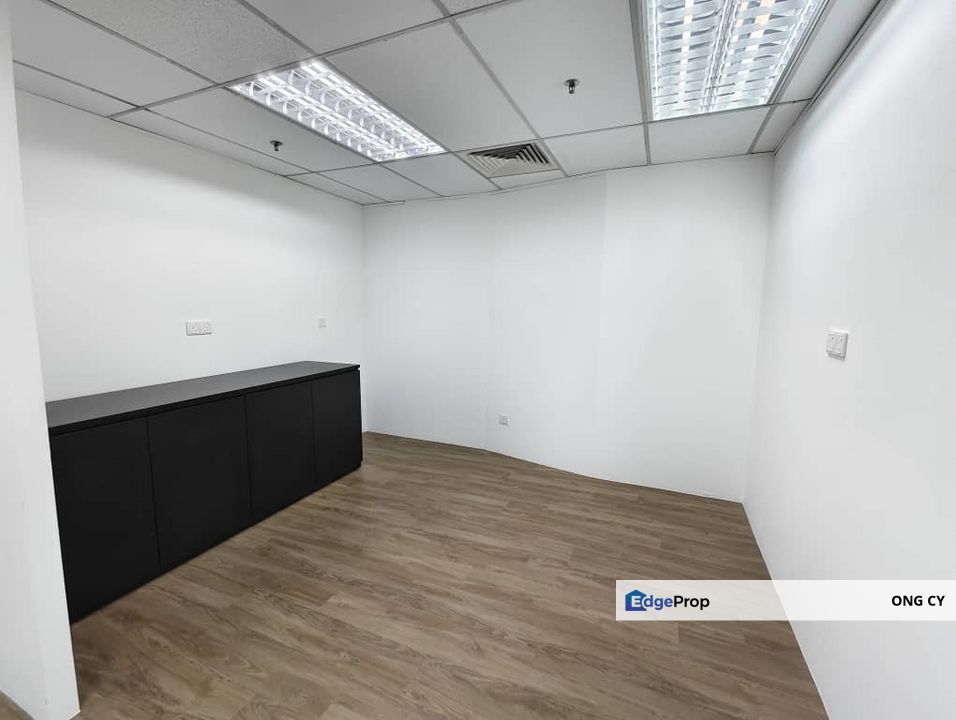 KLCC Fully Furnished 1,700sqft, Kuala Lumpur, KLCC