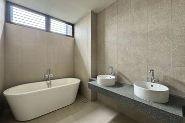 Dalia Residences @ Tropicana Aman