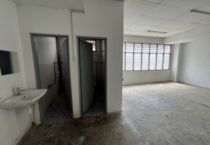 1.5 Storey Terrace Factory