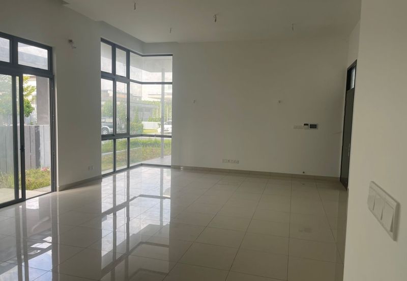 Broadleaf Residences, Hometree