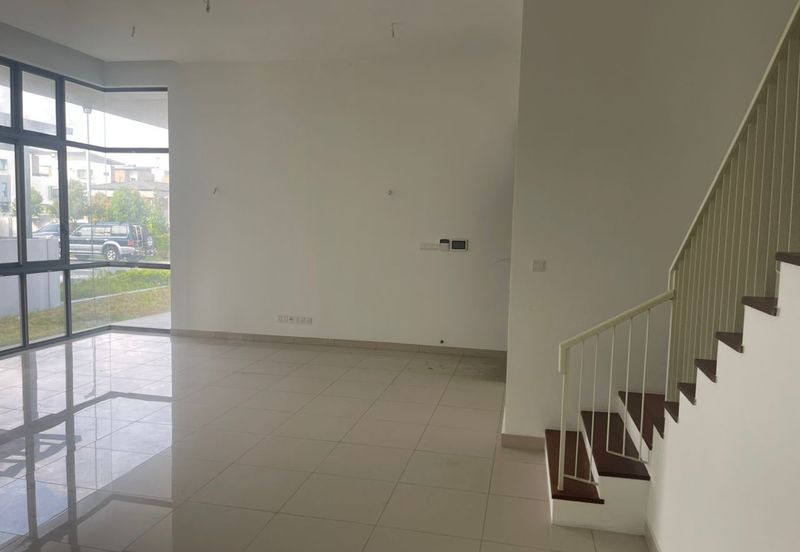 Broadleaf Residences, Hometree