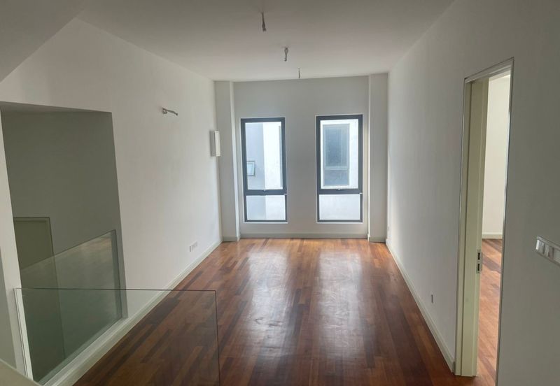 Broadleaf Residences, Hometree