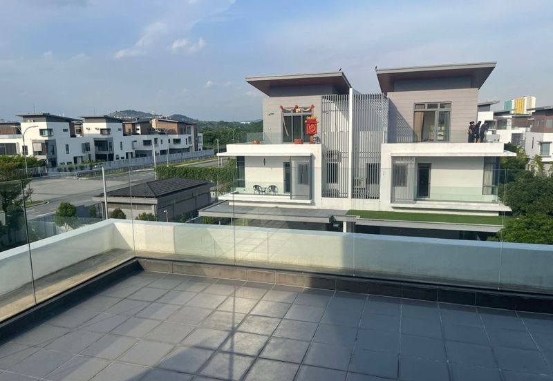 Broadleaf Residences, Hometree