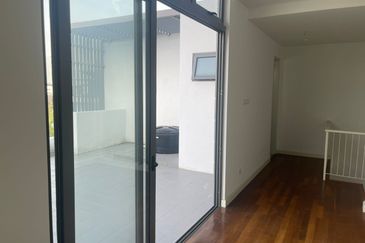 Broadleaf Residences, Hometree