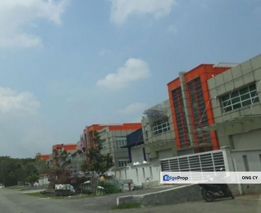 Puchong SemiD 1.5 Storey, Selangor, Puchong
