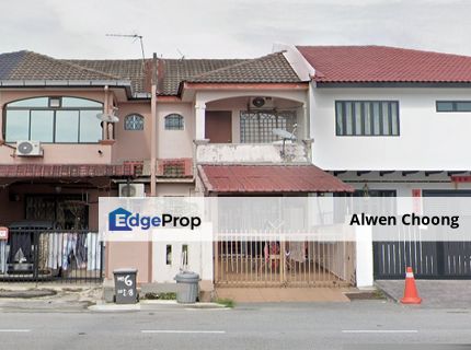 Bank Lelong Terrace House, Batu Caves: No. 4 (3A), Jalan SG 8/8, Taman Sri Gombak, 68100 Batu Caves, Selangor, Selangor, Batu Caves 
