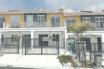 Bank Lelong Terrace House, Jasin: No. JC 9752, Jalan SJM P 1/11, Taman Scientex Jasin Mutiara, 77000 Jasin, Melaka
