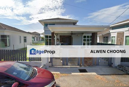 Bank Lelong Bungalow House, Durian Tunggal: BB 59, Jalan Belimbing Setia 16, Taman Belimbing Setia, 76100 Durian Tunggal, Melaka, Melaka, Durian Tunggal